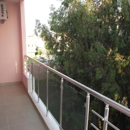 Ruritania فندق ألانيا